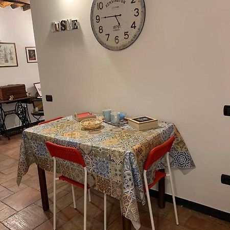 Le Parole Del Gatto Daire Cenova Dış mekan fotoğraf