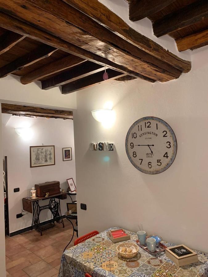 Le Parole Del Gatto Daire Cenova Dış mekan fotoğraf