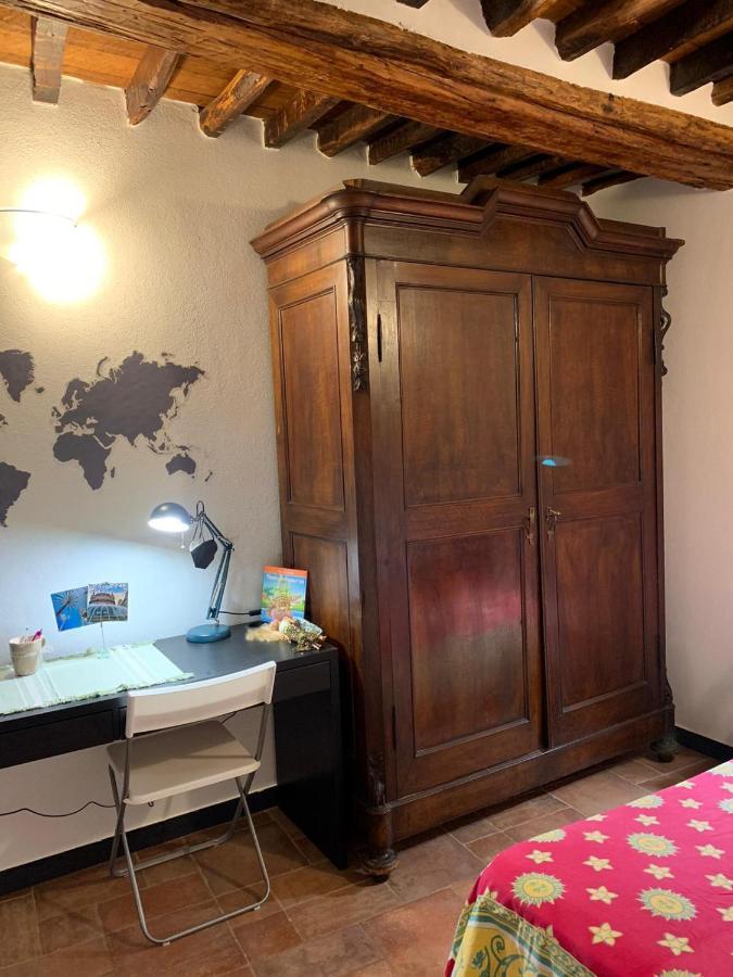 Le Parole Del Gatto Daire Cenova Dış mekan fotoğraf